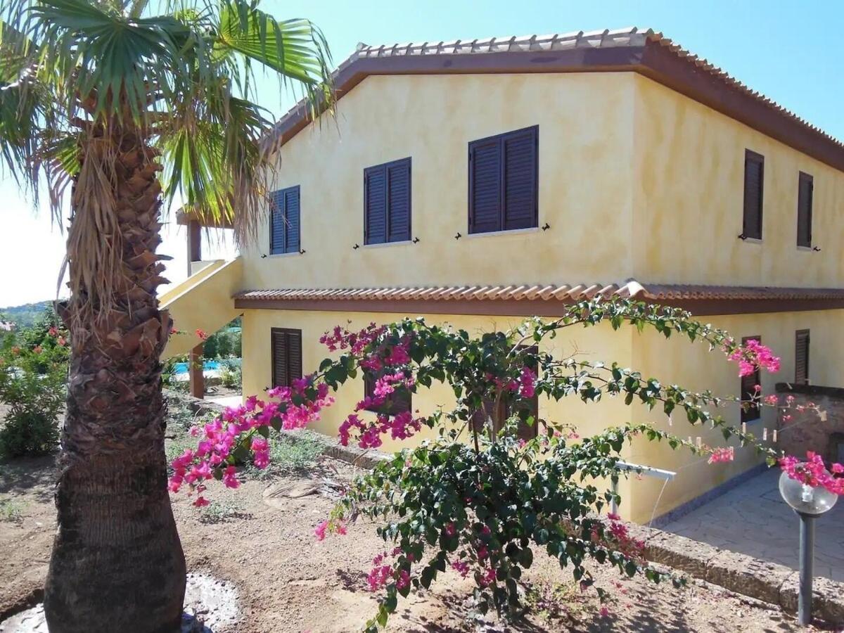 Appartamento In Splendido E Riservato Villaggio, Marina Di Tertenìa Eksteriør bilde